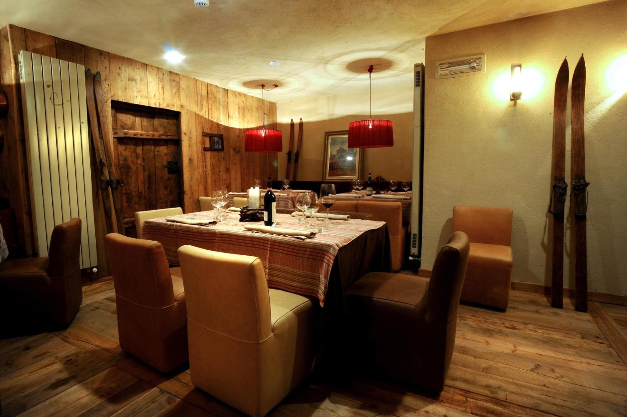 Chalet Eden Eco Hotel, Restaurant & Wellness La Thuile Exterior photo