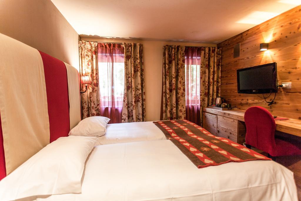 Chalet Eden Eco Hotel, Restaurant & Wellness La Thuile Exterior photo