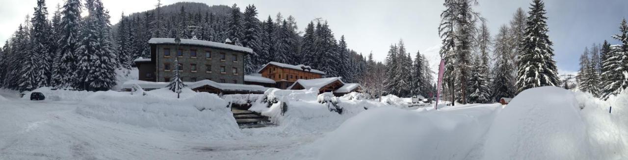 Chalet Eden Eco Hotel, Restaurant & Wellness La Thuile Exterior photo